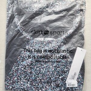 NWT take 5 tank medium